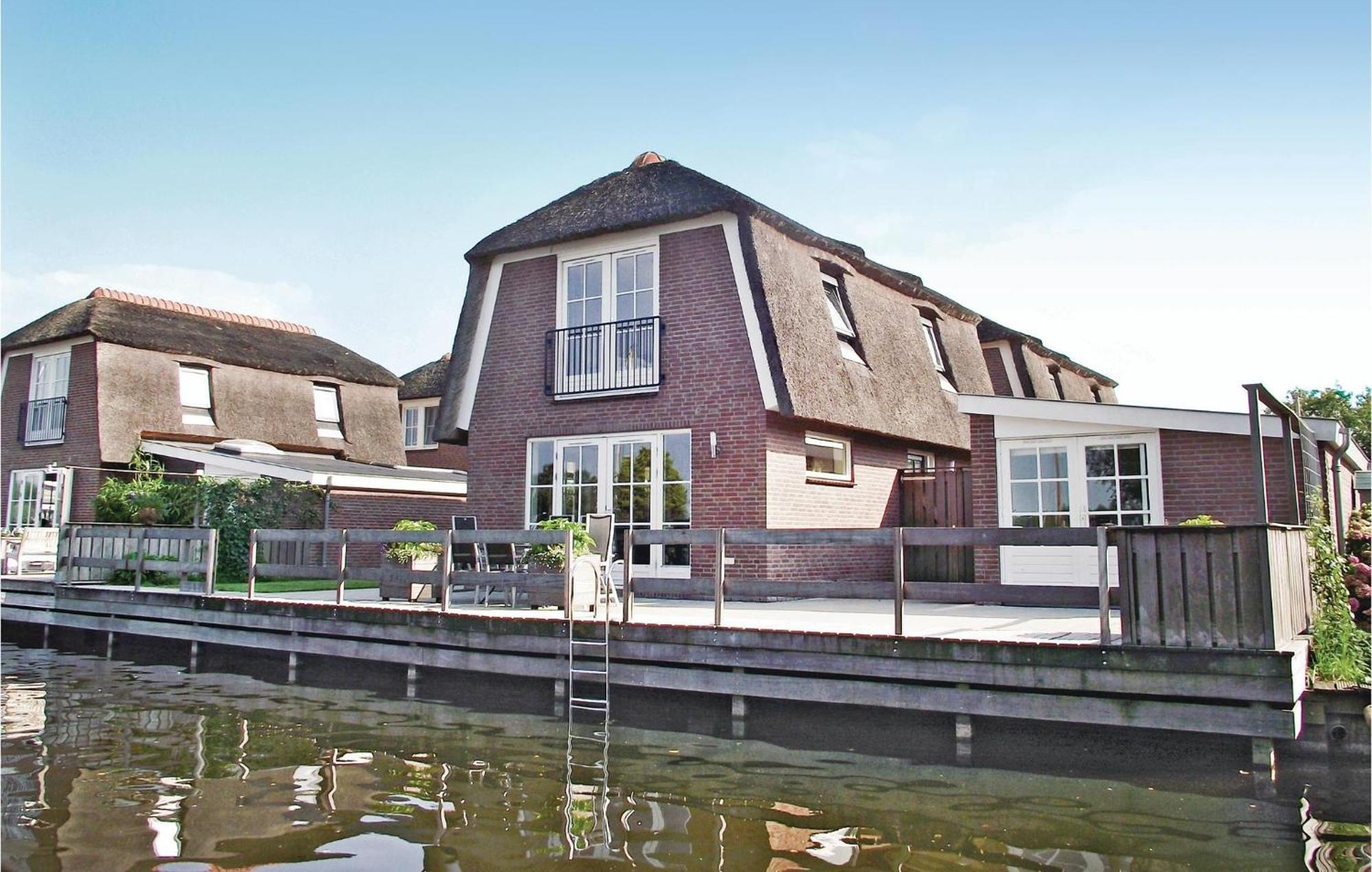 Beautiful Home In Breukelen With Wifi Exterior photo