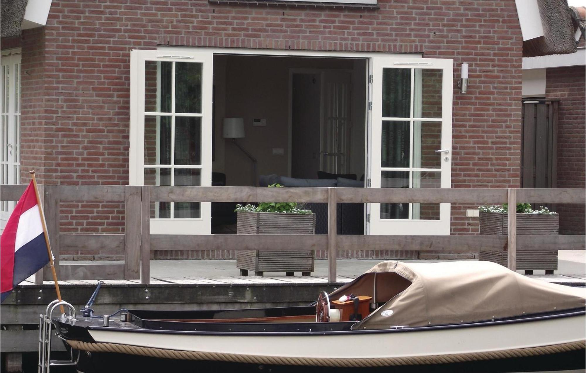 Beautiful Home In Breukelen With Wifi Exterior photo